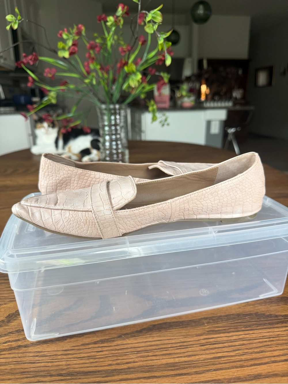 Steve Madden Light Beige Croc-Texture Slip-On Loafers